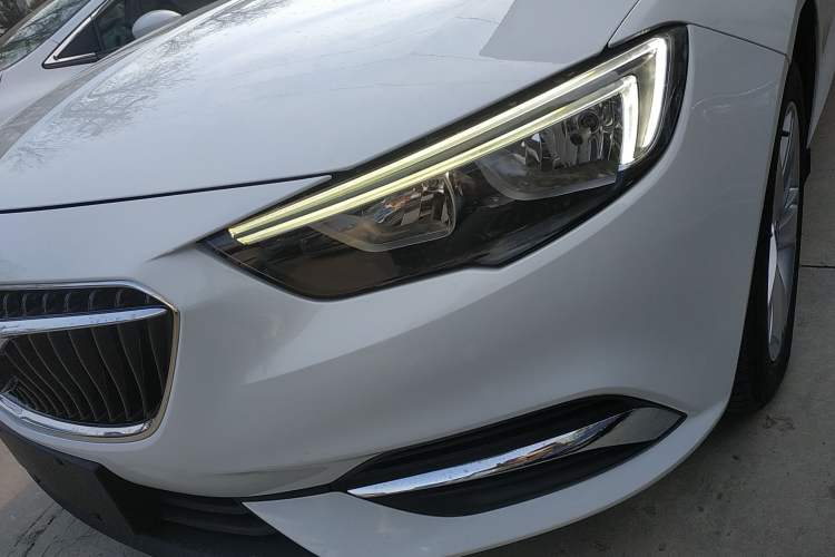 Used Buick Regal 2019 20T Elite Version China V Standard
