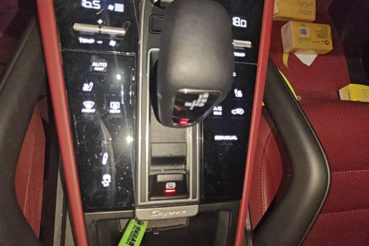 Used Porsche Cayenne E-Hybrid 2023 Cayenne E-Hybrid 2.0T
