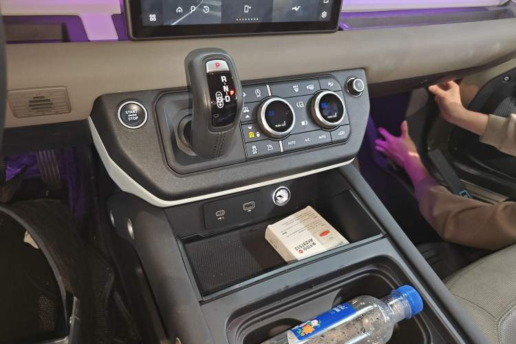 Used Land Rover Defender 2021 90 P400 Classic Reproduction Edition