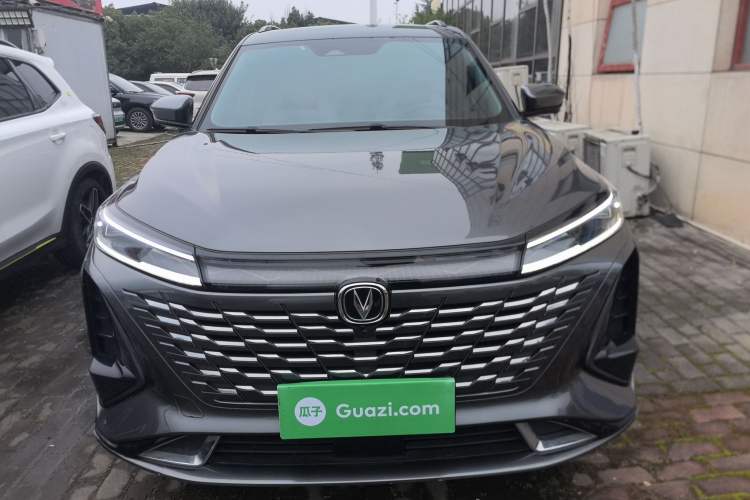 Used Changan CS75 PLUS 2023 3rd Generation 2.0T Automatic Flagship Model
