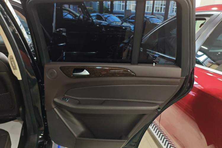 Used Mercedes-Benz GLS 2018 Refreshed GLS 400 4MATIC Dynamic Edition