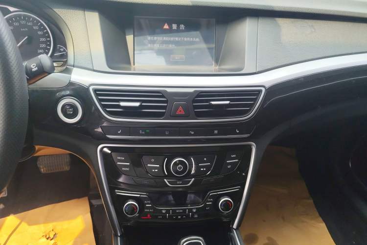 Used Geely Auto Emgrand GT 2015 1.8T Flagship Model