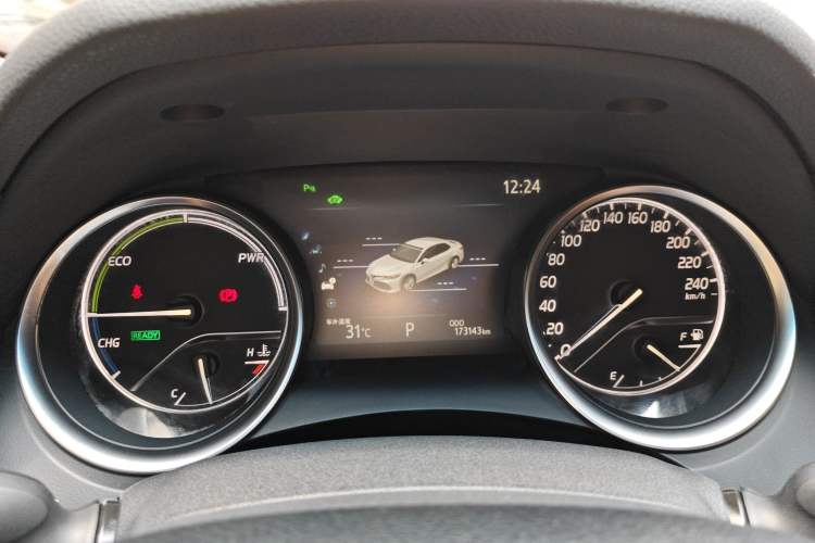 Used Toyota Camry 2019 Revised Version Dual-Engine 2.5 HG Luxury Edition
