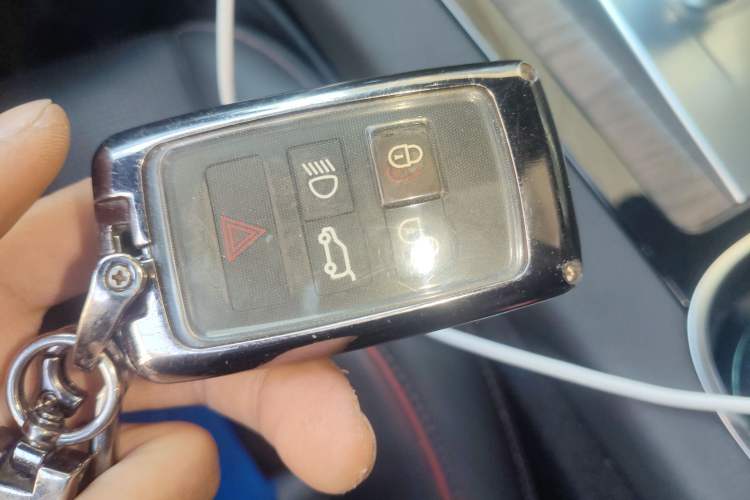 Used Land Rover Discovery Sport New Energy 2021 P300e Performance Tech Edition
