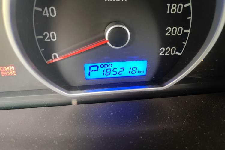 Used Hyundai Celesta 2011 1.6L Automatic Comfort Edition
