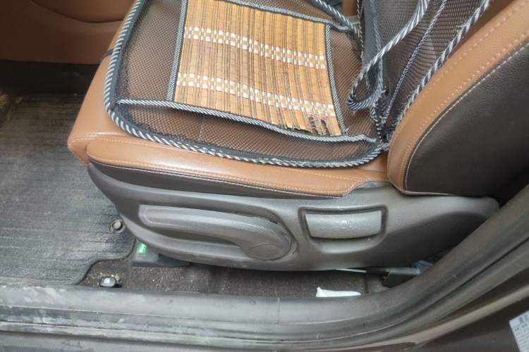 Used Hyundai Tucson 2015 1.6T Dual-Clutch Two-Wheel-Drive Smart Model
