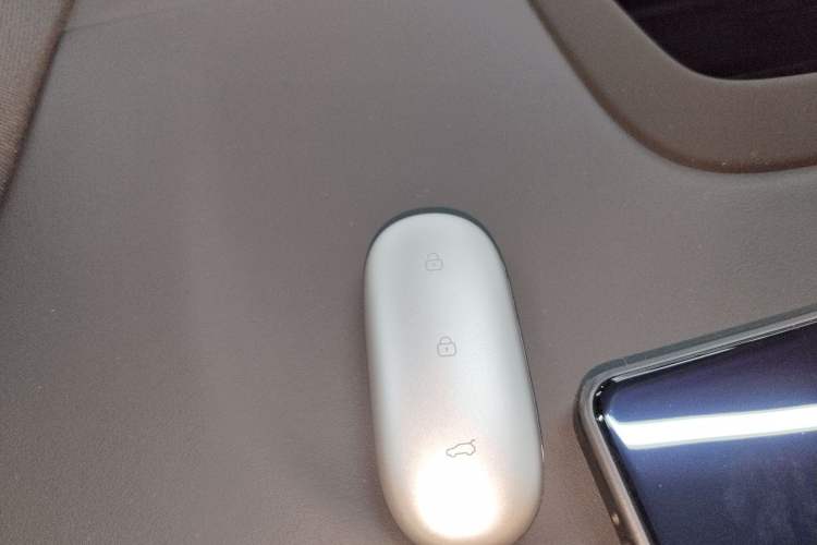 Used Li Auto L6 2025 Max Smart Refresh Edition Vehicle Key