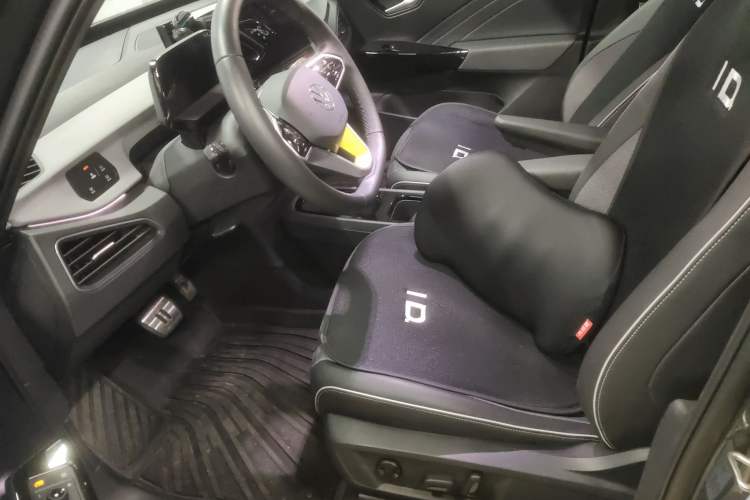 Used Volkswagen ID.3 2023 Pure Smart Edition