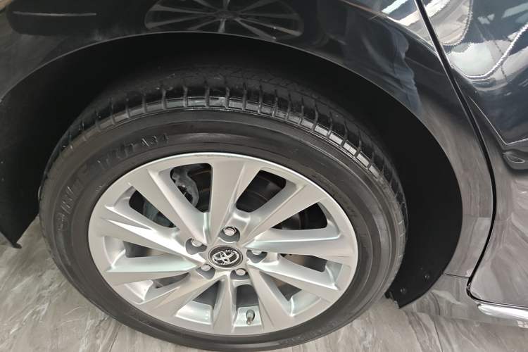 Used Toyota Camry 2023 2.0G Luxury Edition Right Rear Wheel Hub