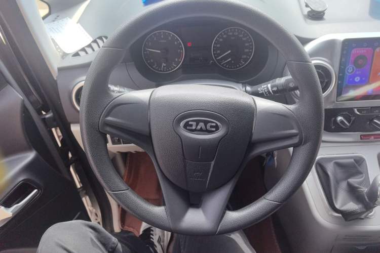 Used JAC Refine M3 2023 PLUS 1.5T 5/7-seat Classic Edition Steering Wheel