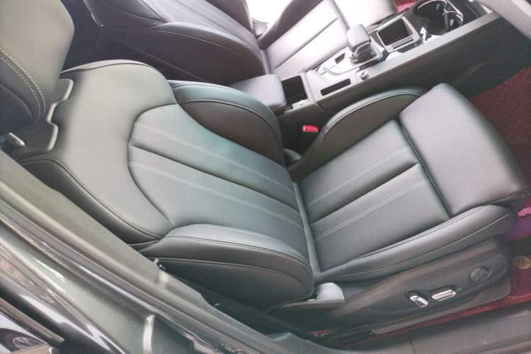 Used Audi A4L 2024 40 TFSI Luxury Dynamic Edition (Starry Night Version)
