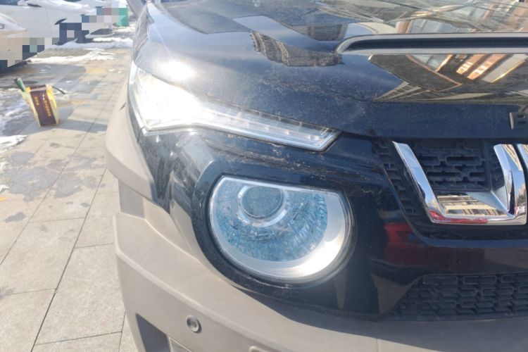 Used BAIC Off-Road BJ20 2016 1.5T CVT Luxury Model Right Front Headlight