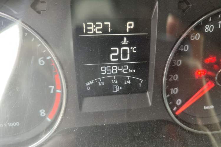 Used Volkswagen Polo 2014 1.6L Automatic Luxury Edition
