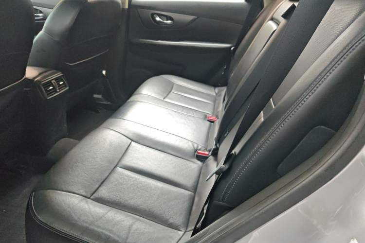 Used Nissan X-Trail 2014 2.0L CVT Comfort Edition 2WD