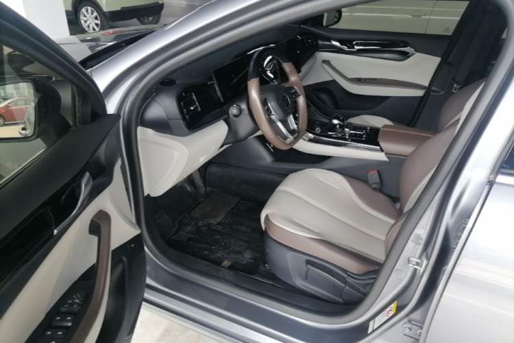 Used BYD Qin PLUS 2024 HONOR Edition DM-i 55KM Leading Model