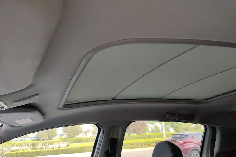 Used Citroen C3-XR 2015 1.6L Automatic Pioneer Model
