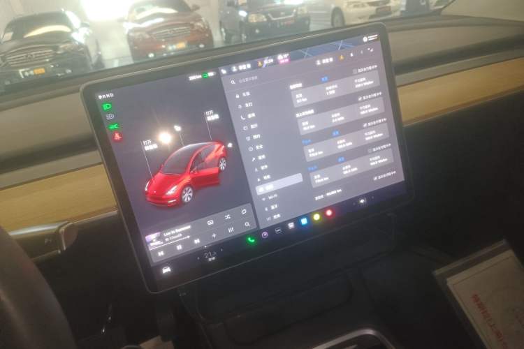 Used Tesla Model Y 2021 Standard Range Rear-Wheel Drive Version Audio And AC Panel