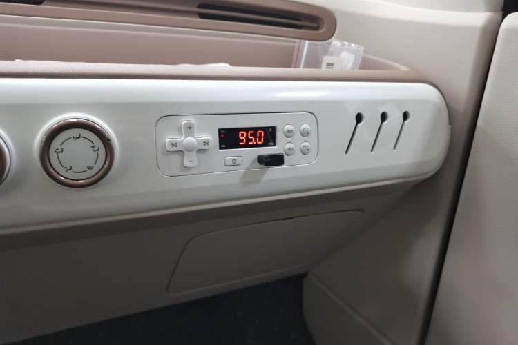 Used Bestune Pony 2026 Model 222km Shining Horse
