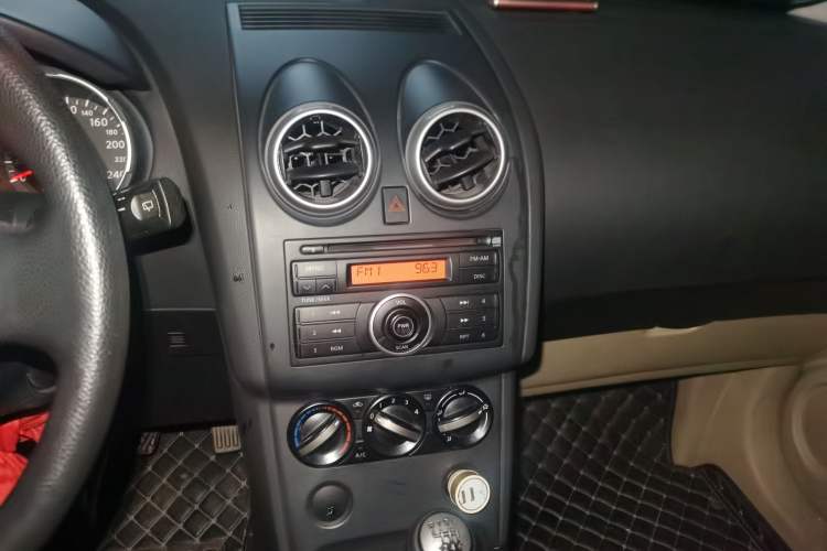 Used Nissan Qashqai 2008 20S Fire 6MT 2WD