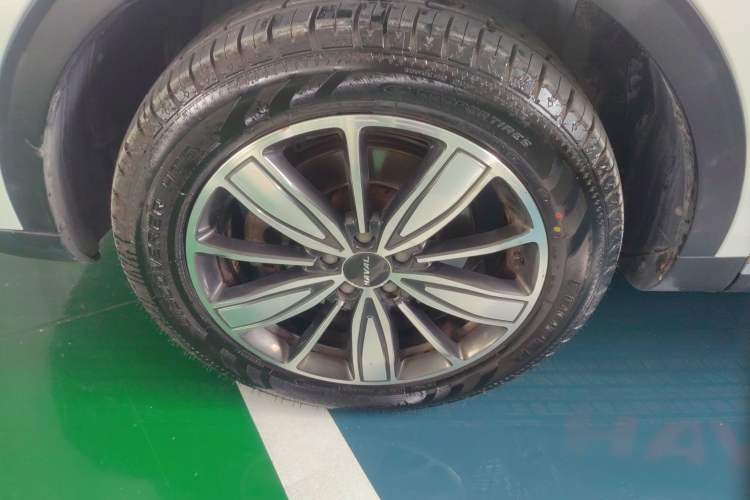 Used Haval H6 2021 1.5 GDIT Automatic Champion Edition Left Front Wheel Hub