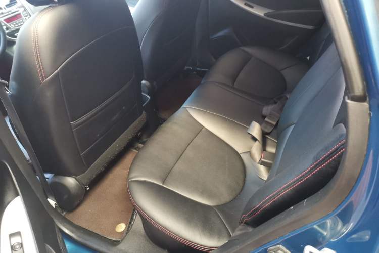 Used Hyundai Verna Ray 2014 1.6L Automatic TOP
