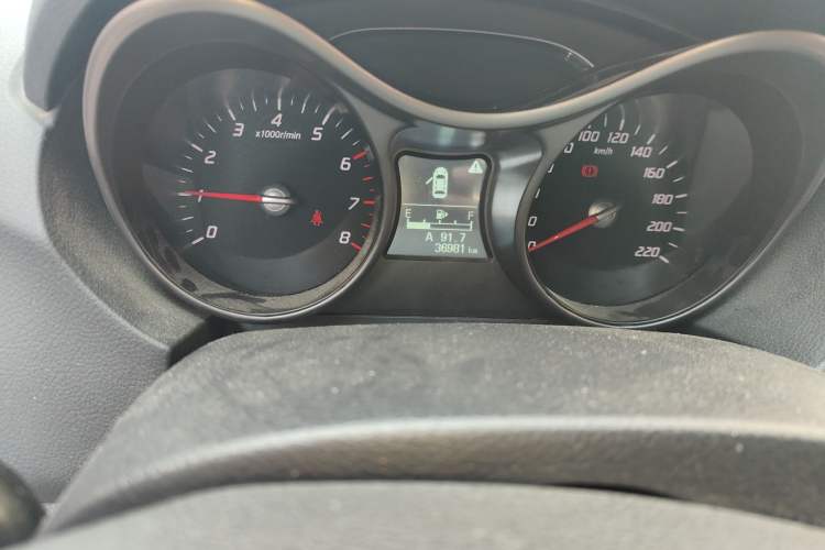 Used Haima S5 2016 1.6L Manual Luxury Tech Edition Odometer Close Up