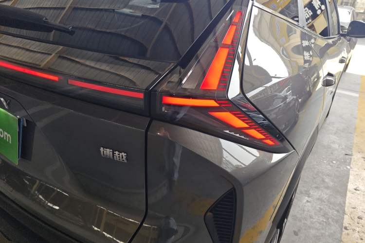 Used Geely Auto Emgrand X7 Sport 2023 Boyue COOL 1.5TD Smart Model Exterior 1