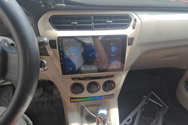 Used Citroen Elysee 2014 1.6L Automatic Fashion Model Audio And AC Panel