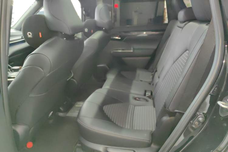 Used Toyota Crown Kluger 2023 2.5L HEV Four-Wheel Drive Prestige Edition Left Rear Seat