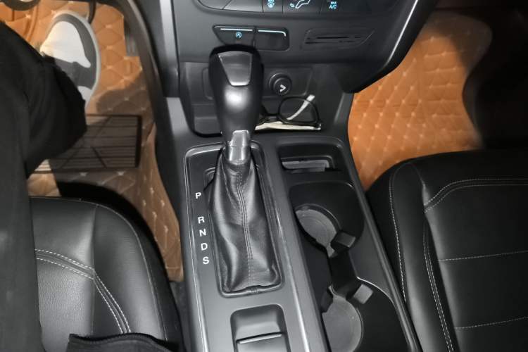 Used Ford Kuga 2017 EcoBoost 180 Two-Wheel-Drive Tiger Leap Model