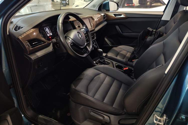 Used Volkswagen Tharu 2019 280TSI Two-Wheel Drive Luxury Version China VI Standard