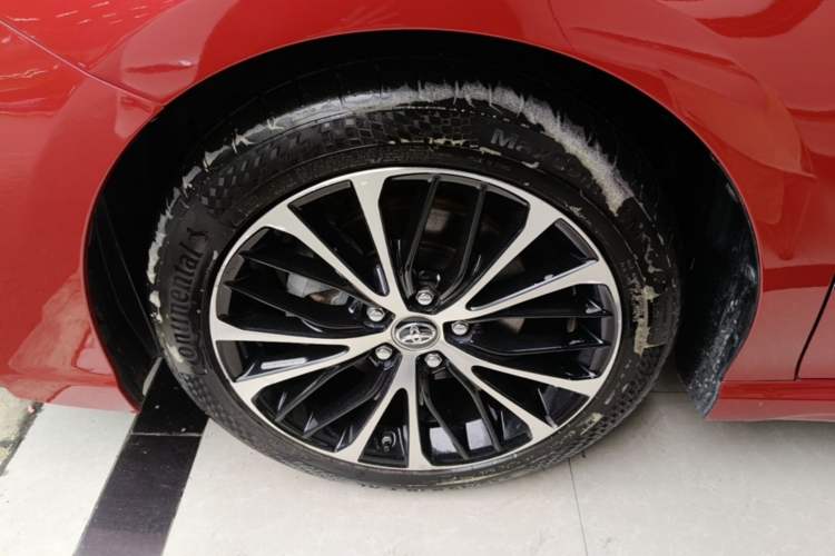 Used Toyota Camry 2018 2.0S FENGSHANG Edition
