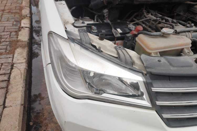 Used Dongfeng Fengon 330 2018 1.5L 330S Comfort Edition DK15
