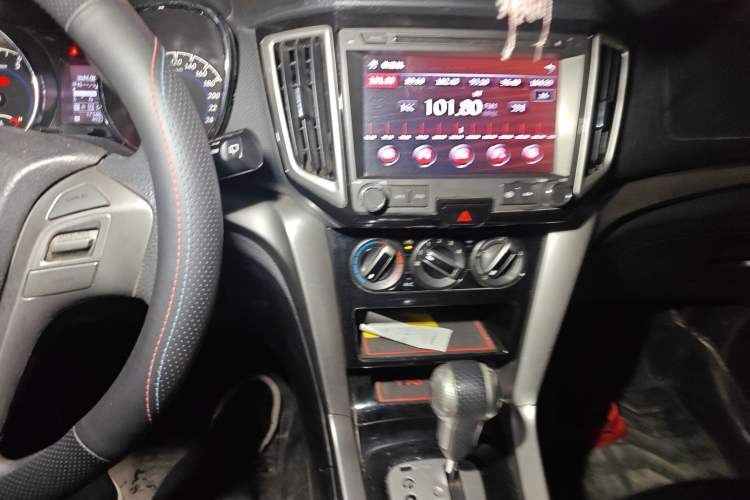 Used Venucia T70 2016 2.0L CVT Smart Choice Edition