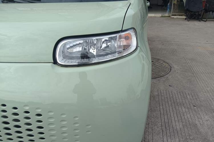 Used ORA White Cat 2022 Upgraded Model 305km Comfort Version Lithium-Ion Battery
