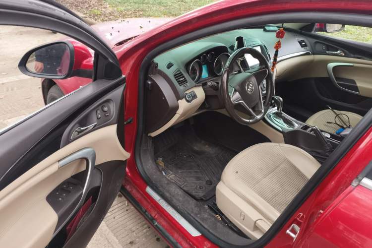 Used Buick Regal 2015 2.0L Leading Fashion Edition
