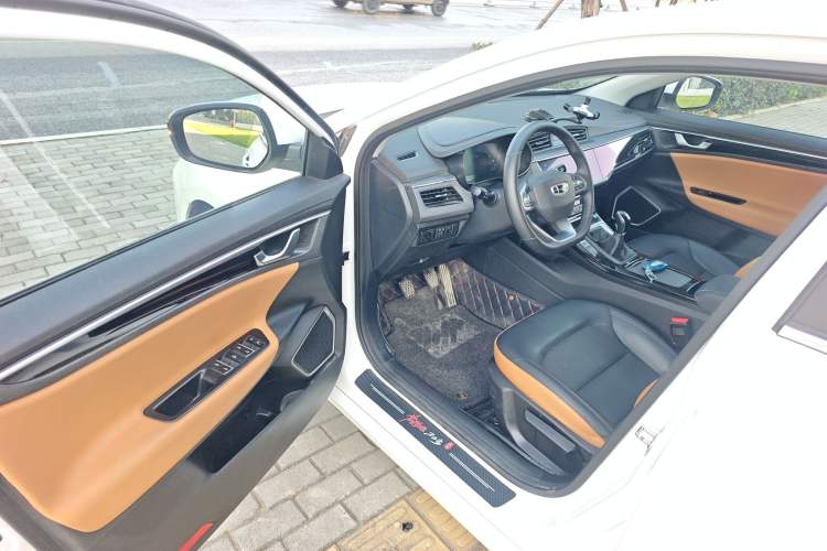 Used Geely Auto Emgrand GL 2020 1.4T Manual Luxury Model