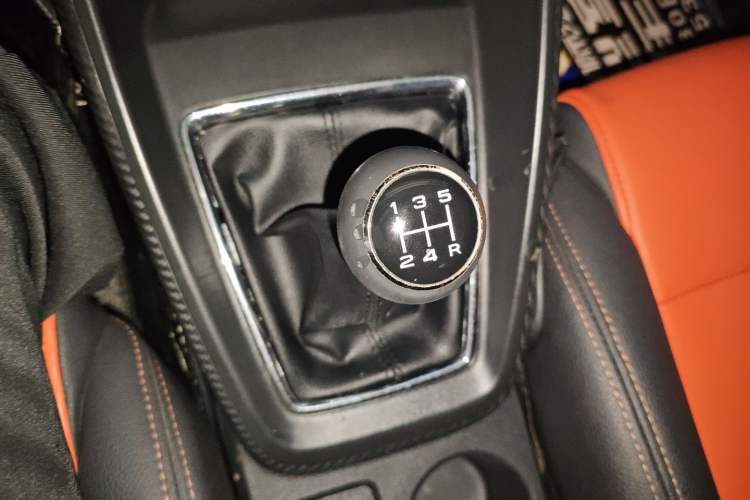 Used MG ZS 2017 1.5L Manual Comfort Edition
