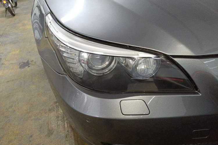 Used BMW 5 Series 2010 523Li Luxury Model Right Front Headlight