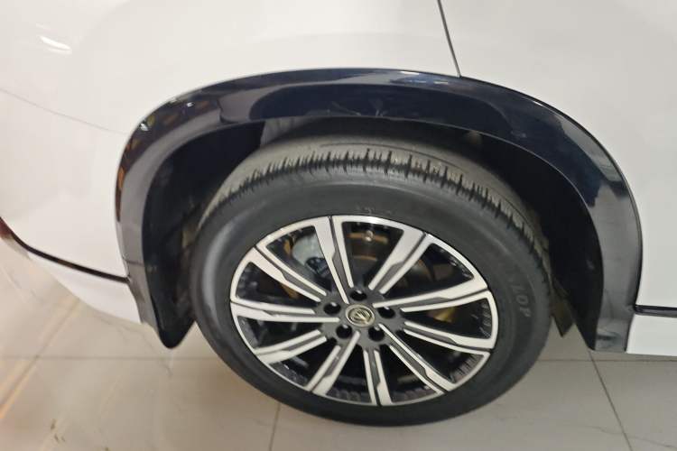 Used CHANGAN CS75 PLUS 2023 3rd Generation 1.5T Automatic Pilot Model
