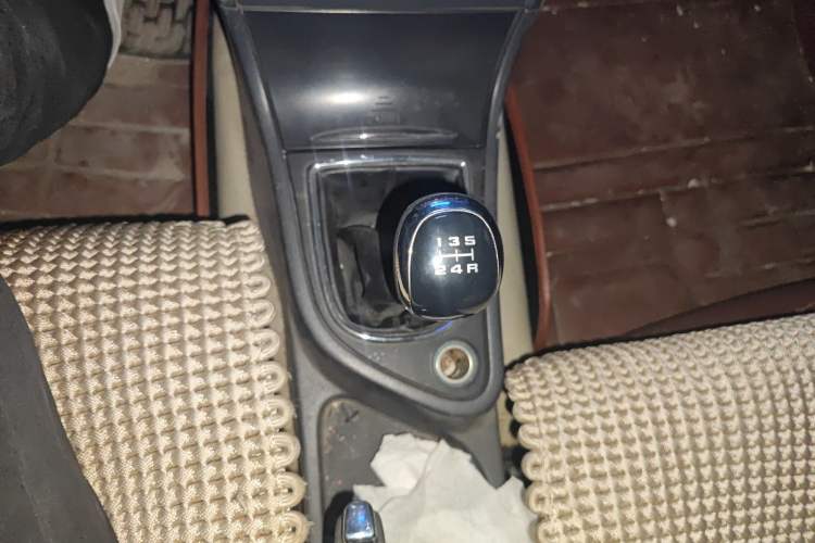 Used Dongfeng Aeolus H30 2012 CROSS 1.6L Manual Luxury Model