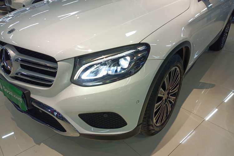 Used Mercedes-Benz GLC 2018 GLC 200 4MATIC
