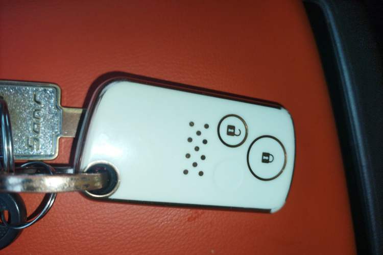 Used Honda CR-V 2013 2.4L two-wheel drive luxury version
