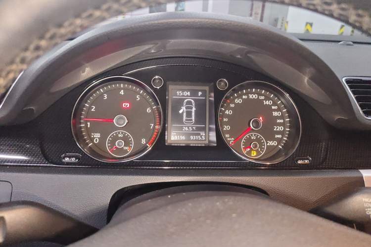 Used Volkswagen Magotan 2016 1.8TSI Luxury Comfort Model
