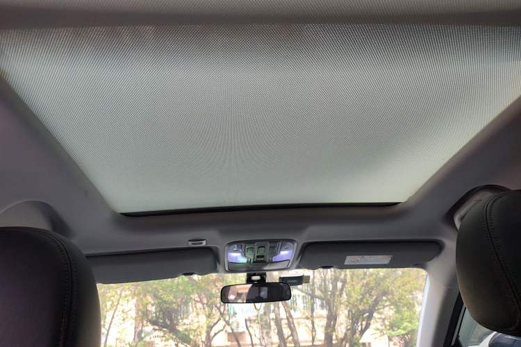 Used Haval H6 Coupe 2018 Blue Label 1.5T Automatic Two-Wheel Drive Luxury Model Headliner