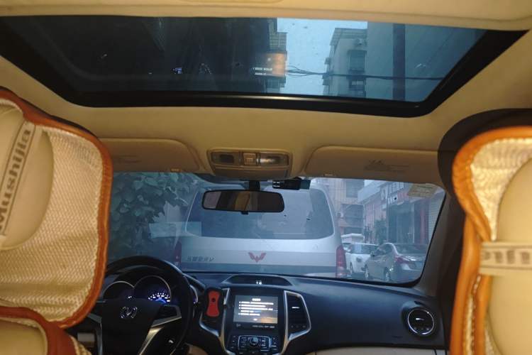 Used CHANGAN Eado 2015 1.6L Manual Luxury Model China IV Standard Headliner