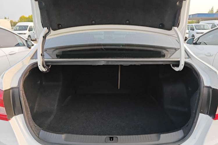 Used Buick GT 2017 15N Automatic Elite Version