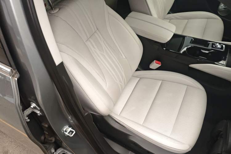 Used Buick Envision 2024 Encore Plus AWD Avenir