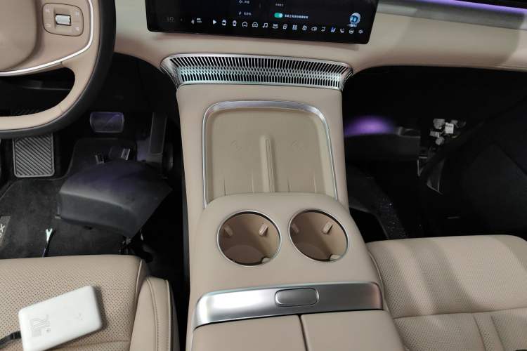 Used XPeng X9 2024 640 All-Wheel Drive High-Performance Max