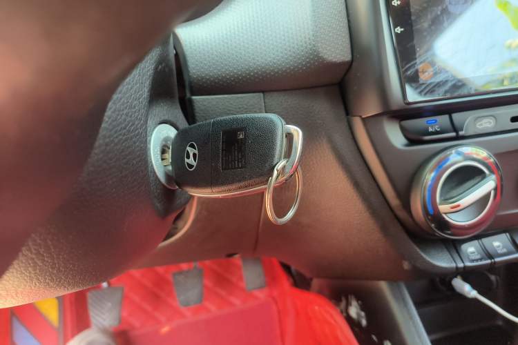 Used Hyundai Verna (older generation) 2020 1.4L Manual GL Refreshed Edition